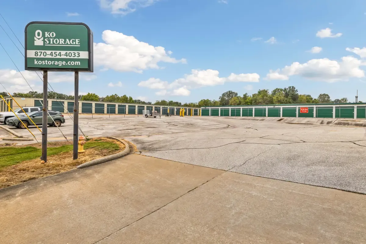 Self storage KO Storage of Harrison, AR